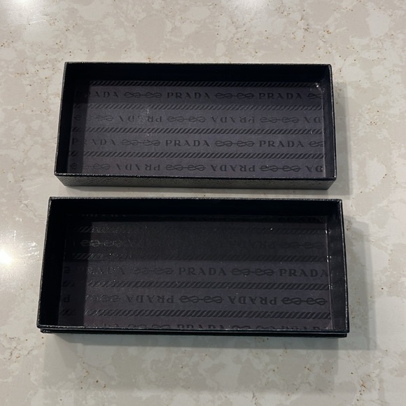 Prada Box - Picture 7 of 7